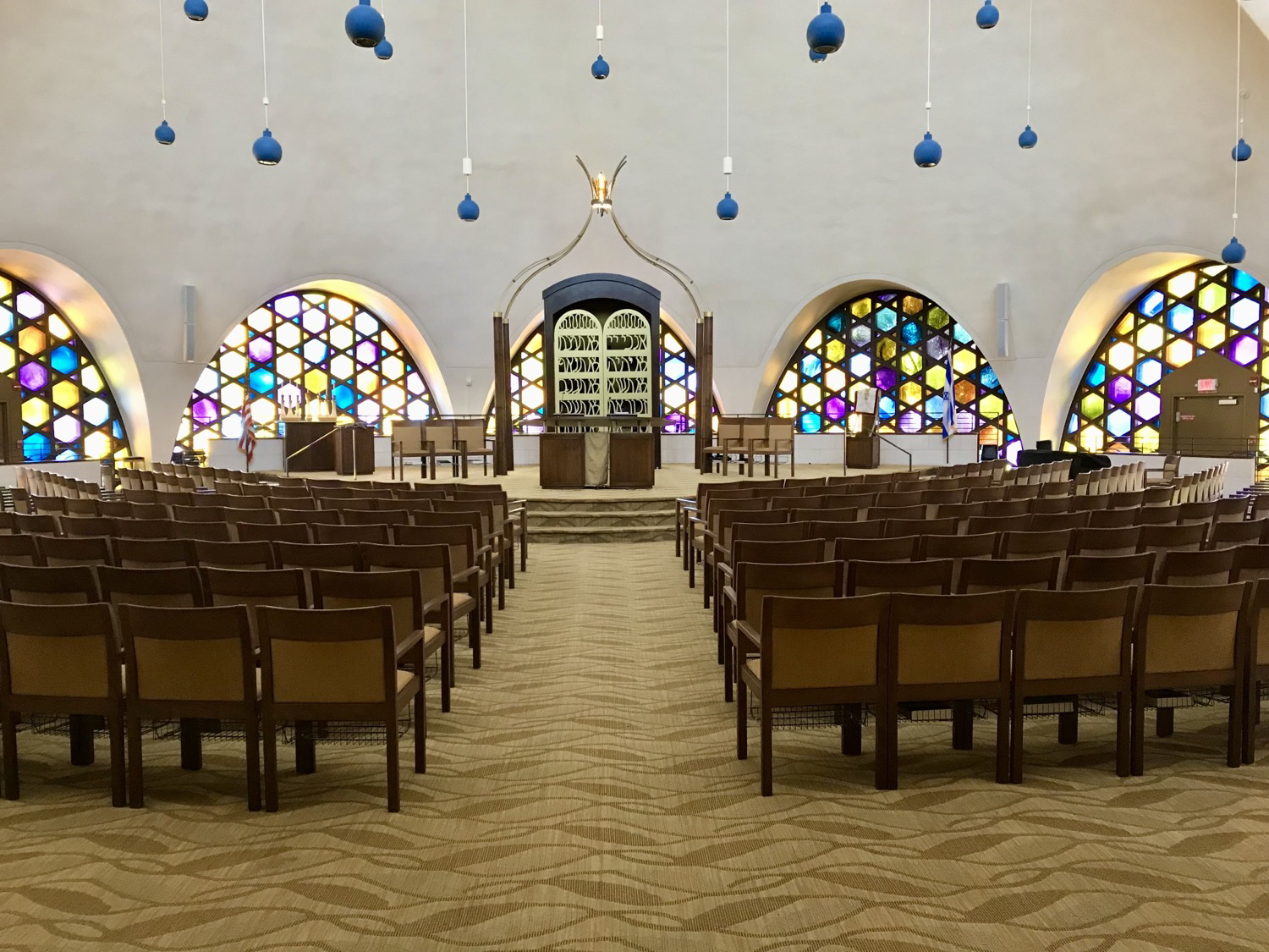 Discover - Temple Beth Sholom